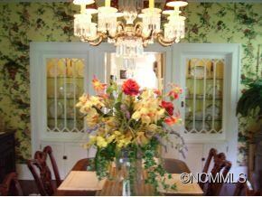 216 Pearson Dr, Asheville, NC 28801 - photo 7