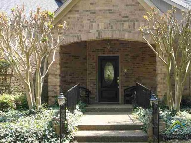 5806 Regents Row, Tyler, TX 75703 - photo 3