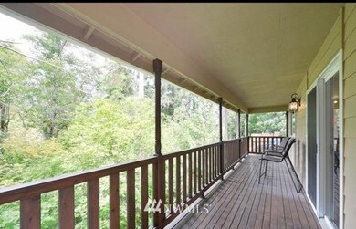 17535 Clear Lake Blvd SE, Yelm, WA 98597 - photo 3