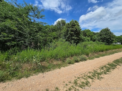 27800 E Valley Ln, Proctor, OK 74464 - photo 3