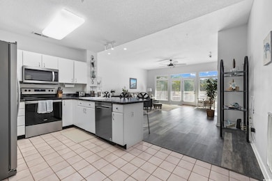 1221 Tidewater Dr unit 412, North Myrtle Beach, SC 29582 - photo 3