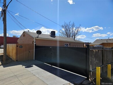 1446 Jamaica St unit B, Aurora, CO 80010 - photo 3