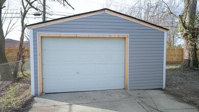 Garage.