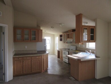 450 Maple St, La Barge, WY 83123 - photo 6