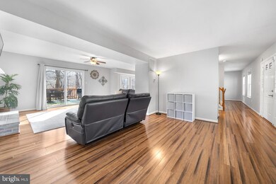 250 Owings Hill Ct, Owings, MD 20736 - photo 4