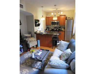 7 Henchman St unit 603, Boston, MA 02113 - photo 2