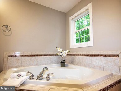 2408 Henson Dr, Marriottsville, MD 21104 - photo 6