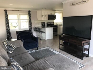 268 W Roland Rd, Brookhaven, PA 19015 - photo 5