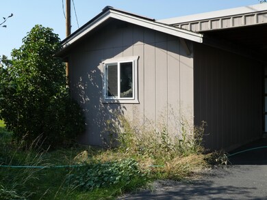 8515 77th - 7