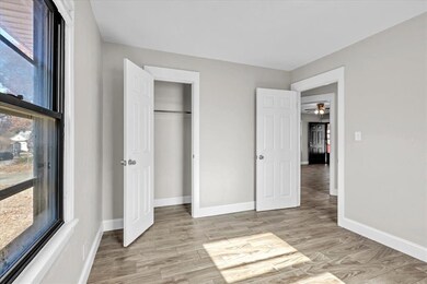 1601 E 10th St, Shawnee, OK 74801 - photo 5