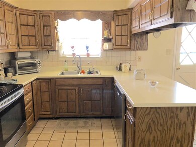 402 Sunglow Ave, Alamogordo, NM 88310 - photo 2