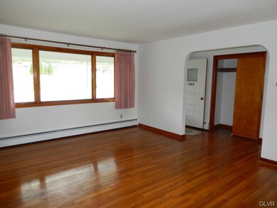 539 Wood St unit 549, Emmaus, PA 18049 - photo 5