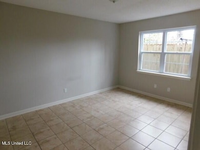 6795 Blocker St unit 5, Olive Branch, MS 38654 - photo 6