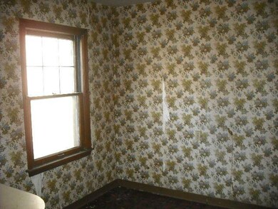 1783 LOCKBOURNE (13) EATING AREA