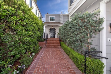 1516 E Oceanfront, Newport Beach, CA 92661 - photo 5