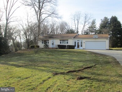 509 S Schuylkill Ave, Norristown, PA 19403 - photo 2