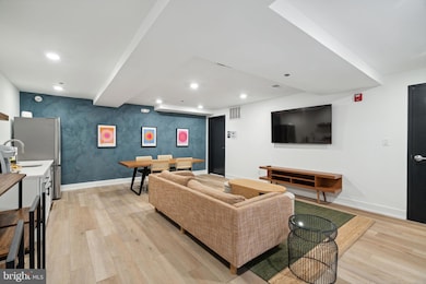 901 Leland St unit 1B-507, Philadelphia, PA 19130 - photo 3