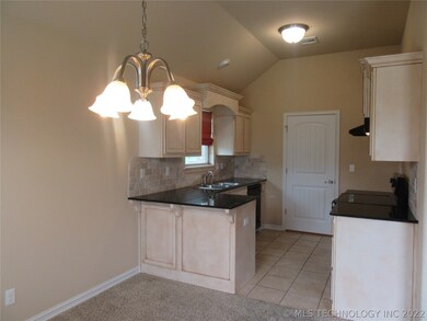 unlisted-address, Broken Arrow, OK 74014 - photo 7