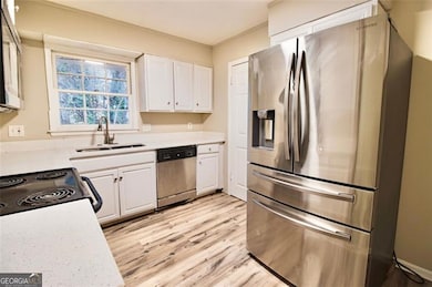 321 Tarragon Way SW, Atlanta, GA 30331 - photo 7