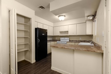 577 W 400 S, Hurricane, UT 84737 - photo 5