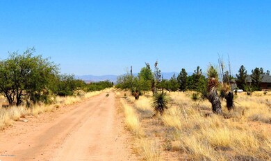 Quail Pass Rd - looking East