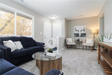 1933 E 25th St, Des Moines, IA 50317 - photo 7