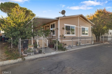 1301 E Avenue I, Lancaster, CA 93535 - photo 2