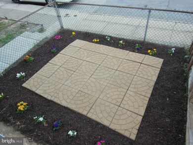 7241 Clinton Rd, Upper Darby, PA 19082 - photo 3