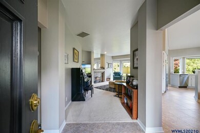 553 Fountain Ct N, Keizer, OR 97303 - photo 2