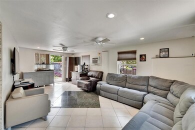 10549 112th Ave, Largo, FL 33773 - photo 7