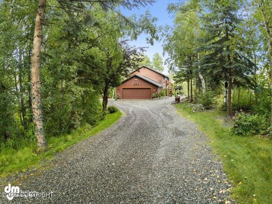 2745 N Lagoon