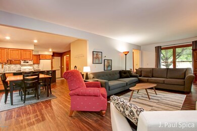 6634 Runway Ct SW, Byron Center, MI 49315 - photo 2