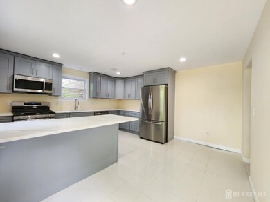 3222 Revere Rd unit 2, South Plainfield, NJ 07080 - photo 5