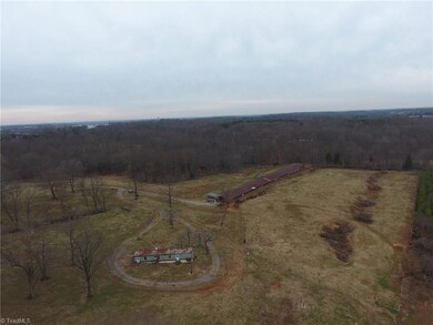 603 Jane Sowers Rd, Statesville, NC 28625 - photo 3