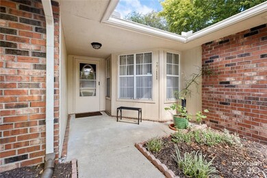 2711 Parkwood Dr, Rogers, AR 72756 - photo 3