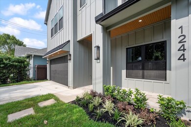 1244 Oxford St, Houston, TX 77008 - photo 2