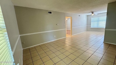 431 Bechtel Blvd unit 3, Ocean Springs, MS 39564 - photo 3