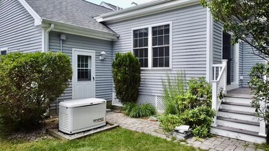 8 Haley Ct, Londonderry, NH 03053 - photo 3