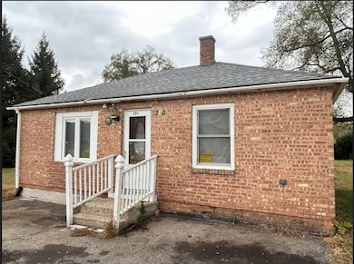 230 S Hackett St, South Beloit, IL 61080 - photo 3