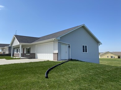 NE side
