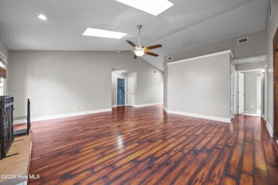 280 Huff Dr, Jacksonville, NC 28546 - photo 3