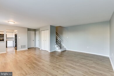 1943 Kennedy Dr unit 1943, McLean, VA 22102 - photo 3