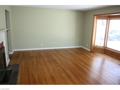 Bay window in Living room