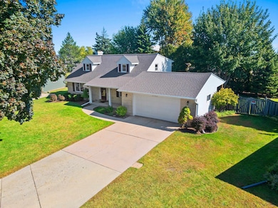 2045 Kassner Dr, Green Bay, WI 54304 - photo 3