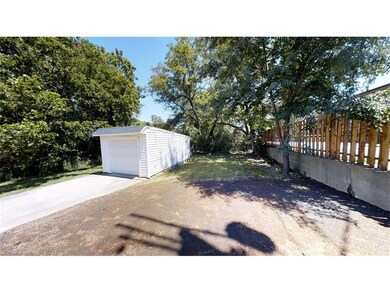 1453 Lloyd Rd, Wickliffe, OH 44092 - photo 3