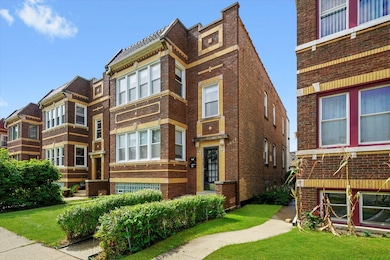 1810 S 58th Ave, Cicero, IL 60804 - photo 3