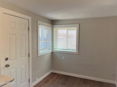 Photo #4
