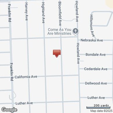 488 Bloomfield Ave, Pontiac, MI 48341 - photo 2