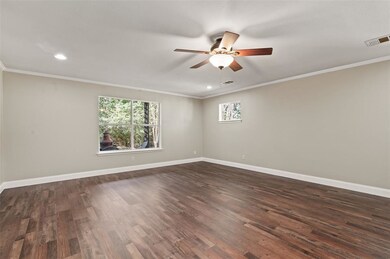 1301 Lindsey St, Denton, TX 76205 - photo 7