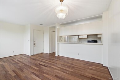 230 Fleet Ct unit 16230, Bronx, NY 10473 - photo 3
